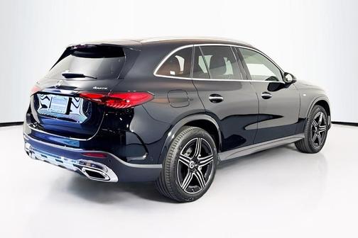 2025 Mercedes-Benz GLC 350e Base 4MATIC