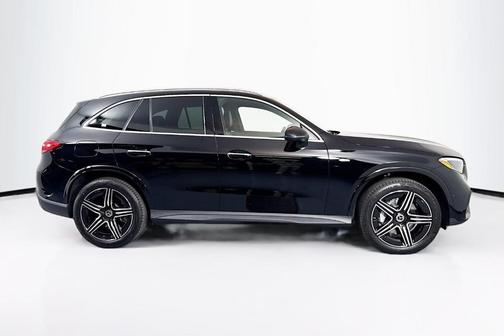 2025 Mercedes-Benz GLC 350e Base 4MATIC