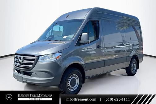 2025 Mercedes-Benz Sprinter 2500 Standard Roof