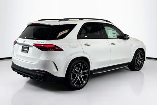 MANUFAKTUR Moonlight White Metallic 2026 Mercedes-Benz AMG GLE 53 Base