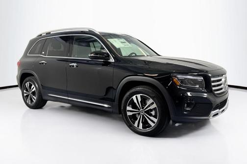 Midnight Black 2026 Mercedes-Benz GLB 250 Base