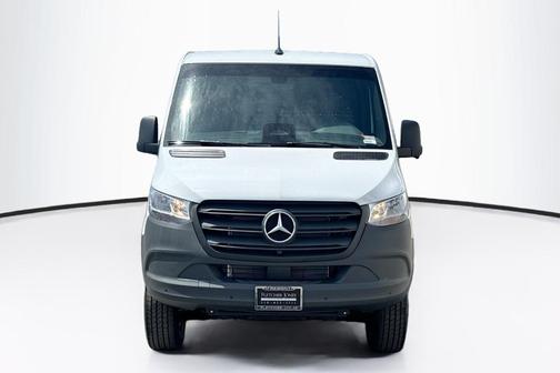 Arctic White 2026 Mercedes-Benz Sprinter 2500 Standard Roof