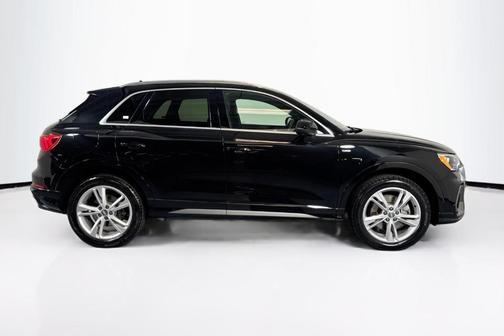 2020 Audi Q3 45 S line Premium