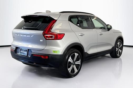 2023 Volvo XC40 Recharge Pure Electric Twin Plus