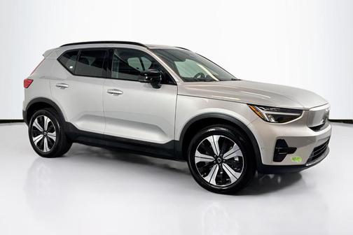 2023 Volvo XC40 Recharge Pure Electric Twin Plus