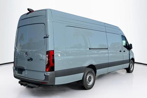 2025 Mercedes-Benz Sprinter 2500 170 WB High Roof Extended Cargo