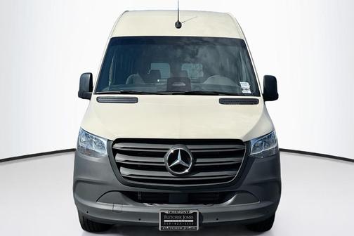 2025 Mercedes-Benz Sprinter 2500 Standard Roof