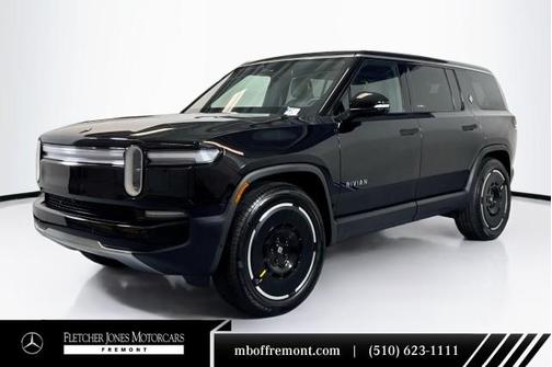 2025 Rivian R1S Adventure