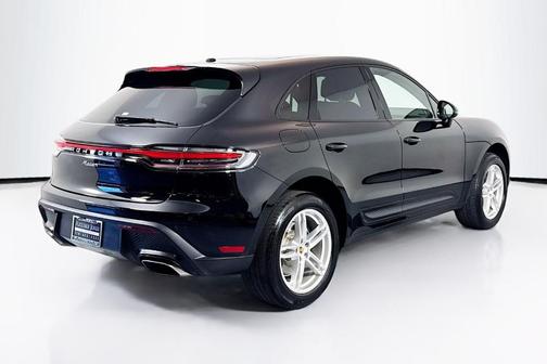2023 Porsche Macan T