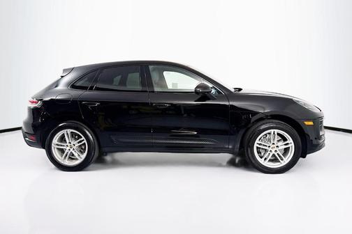 2023 Porsche Macan T