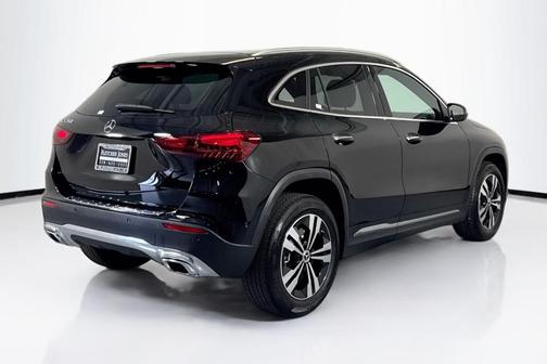 2025 Mercedes-Benz GLA 250 Base