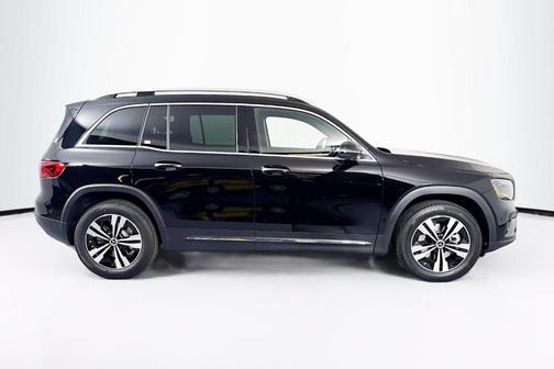 2025 Mercedes-Benz GLB 250 Base
