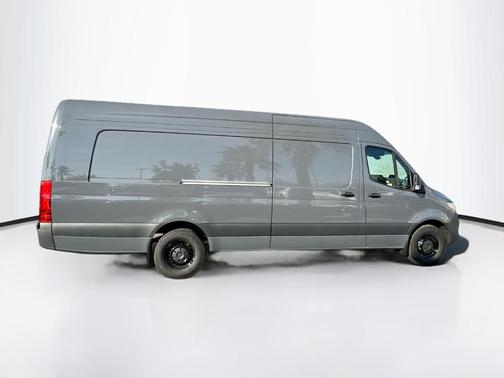 2025 Mercedes-Benz Sprinter 2500 170 WB High Roof Extended Cargo