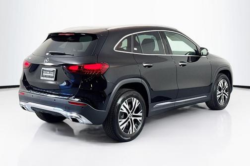 2025 Mercedes-Benz GLA 250 Base