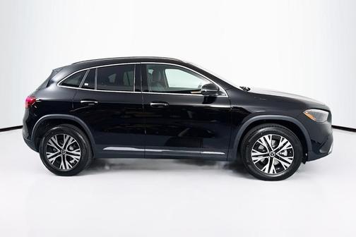 2025 Mercedes-Benz GLA 250 Base