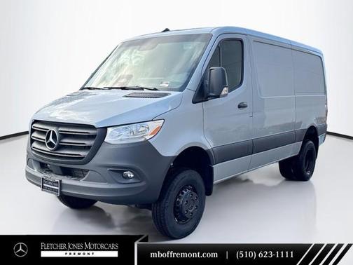 2025 Mercedes-Benz Sprinter 3500XD Standard Roof