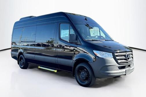 2025 Mercedes-Benz Sprinter 2500 High Roof