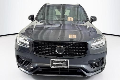 2021 Volvo XC90 Recharge Plug-In Hybrid T8 R-Design 7 Passenger