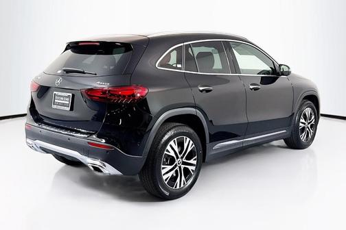 2025 Mercedes-Benz GLA 250 Base 4MATIC