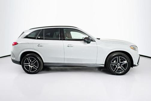2025 Mercedes-Benz GLC 300 Base 4MATIC