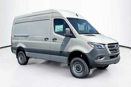 2025 Mercedes-Benz Sprinter 2500 Standard Roof