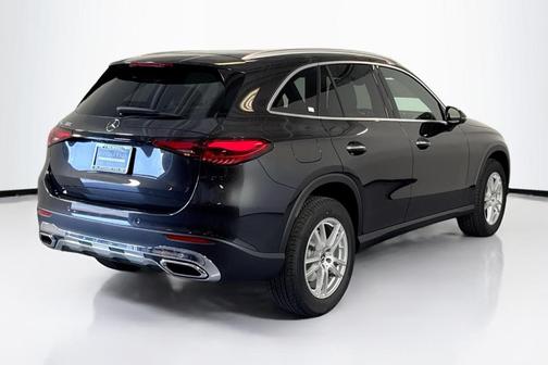 2026 Mercedes-Benz GLC 300 Base