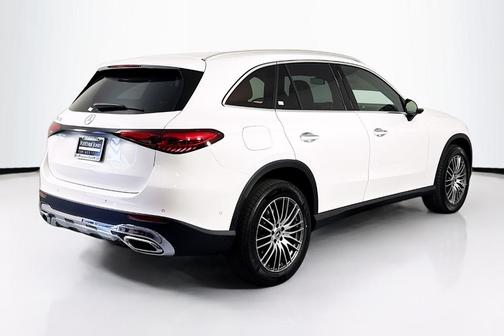 2025 Mercedes-Benz GLC 300 Base