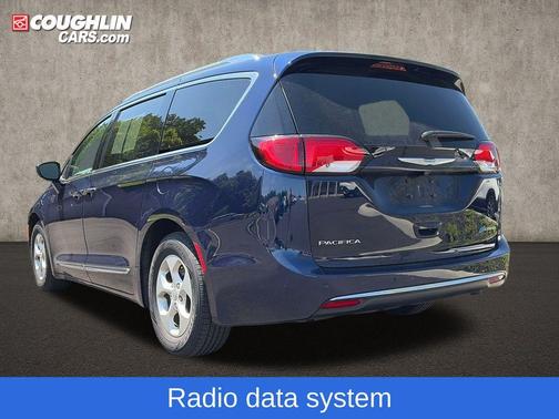 Jazz Blue Pearlcoat 2018 Chrysler Pacifica Hybrid Touring L