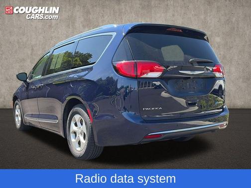 Jazz Blue Pearlcoat 2018 Chrysler Pacifica Hybrid Touring L