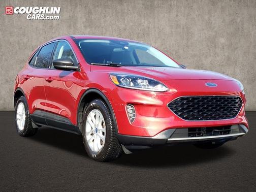 Red Metallic 2022 Ford Escape SE