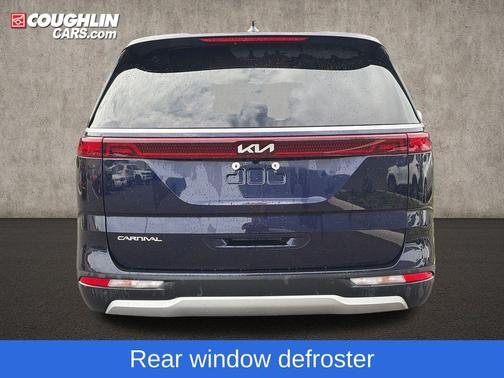 Deep Chroma Blue 2024 Kia Carnival LX