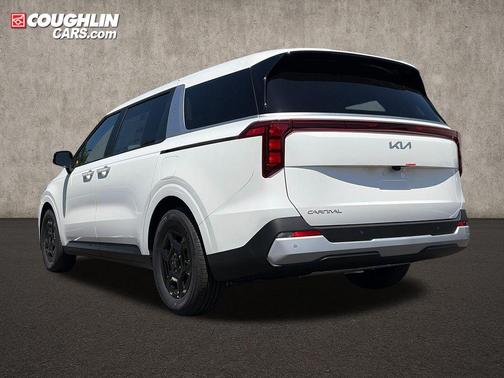 Snow White Pearl 2026 Kia Carnival LXS