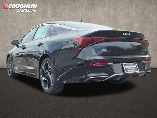 Aurora Black Pearl 2026 Kia K5 GT-Line