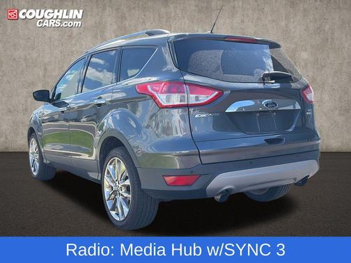 Magnetic 2016 Ford Escape SE