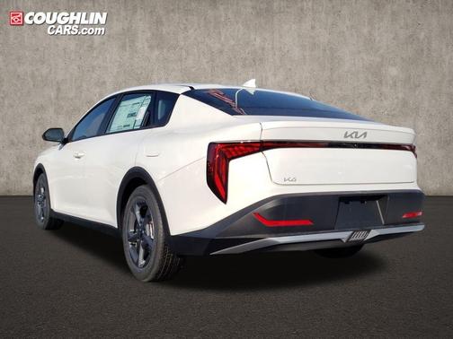 2026 Kia K4 