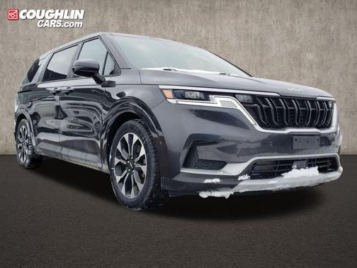 2022 Kia Carnival EX