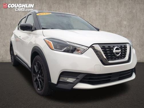 2020 Nissan Kicks SR