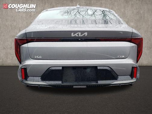 2026 Kia K4 GT-LINE