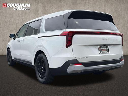 Snow White Pearl 2026 Kia Carnival