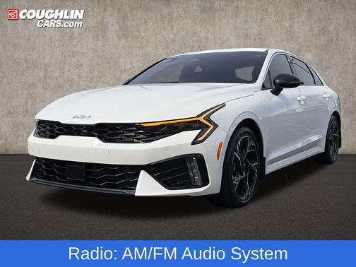 Snow White Pearl 2025 Kia K5 GT-Line