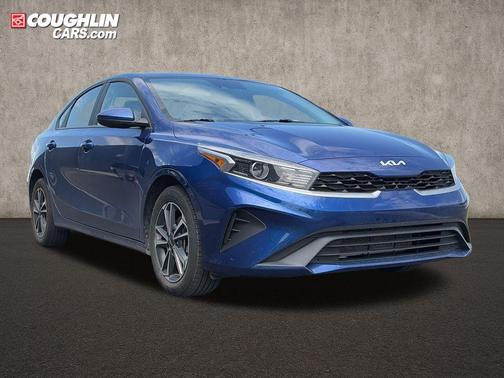 Deep Sea Blue 2024 Kia Forte LXS