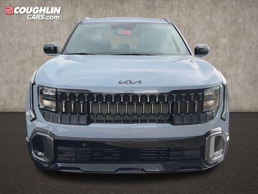 Gray 2027 Kia Seltos X-Line