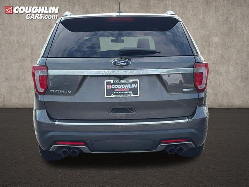 Magnetic 2018 Ford Explorer Platinum