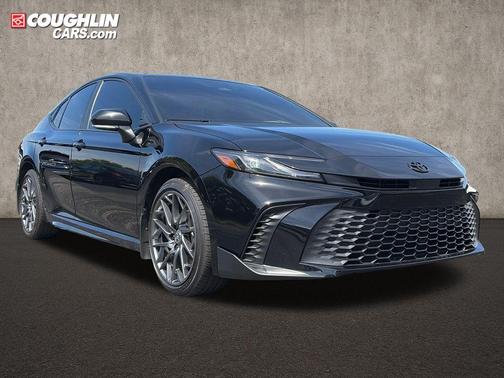 Midnight Black Metallic 2025 Toyota Camry SE