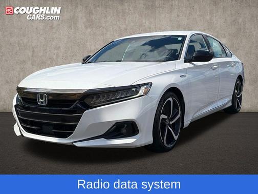 Platinum White Pearl 2022 Honda Accord Hybrid Sport