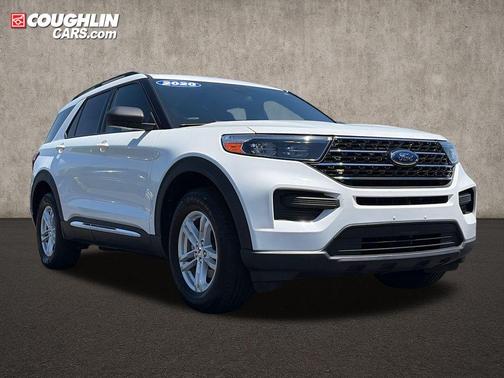 Oxford White 2020 Ford Explorer XLT
