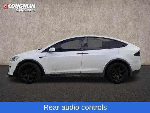 2022 Tesla Model X Base