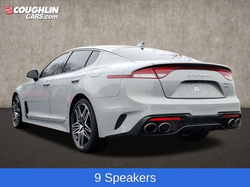 2022 Kia Stinger GT1