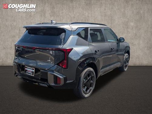 Gray 2027 Kia Seltos X-Line