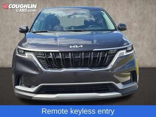 Metal 2024 Kia Carnival LX Seat Package